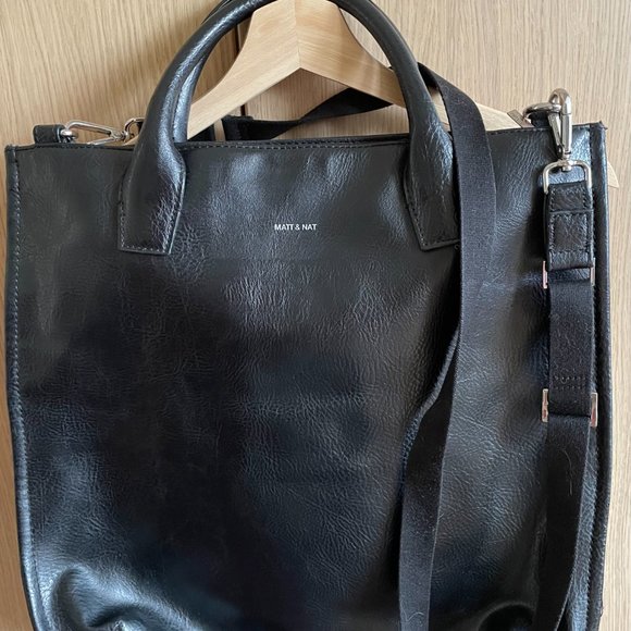 Matt & Nat black vegan bag - Picture 1 of 6